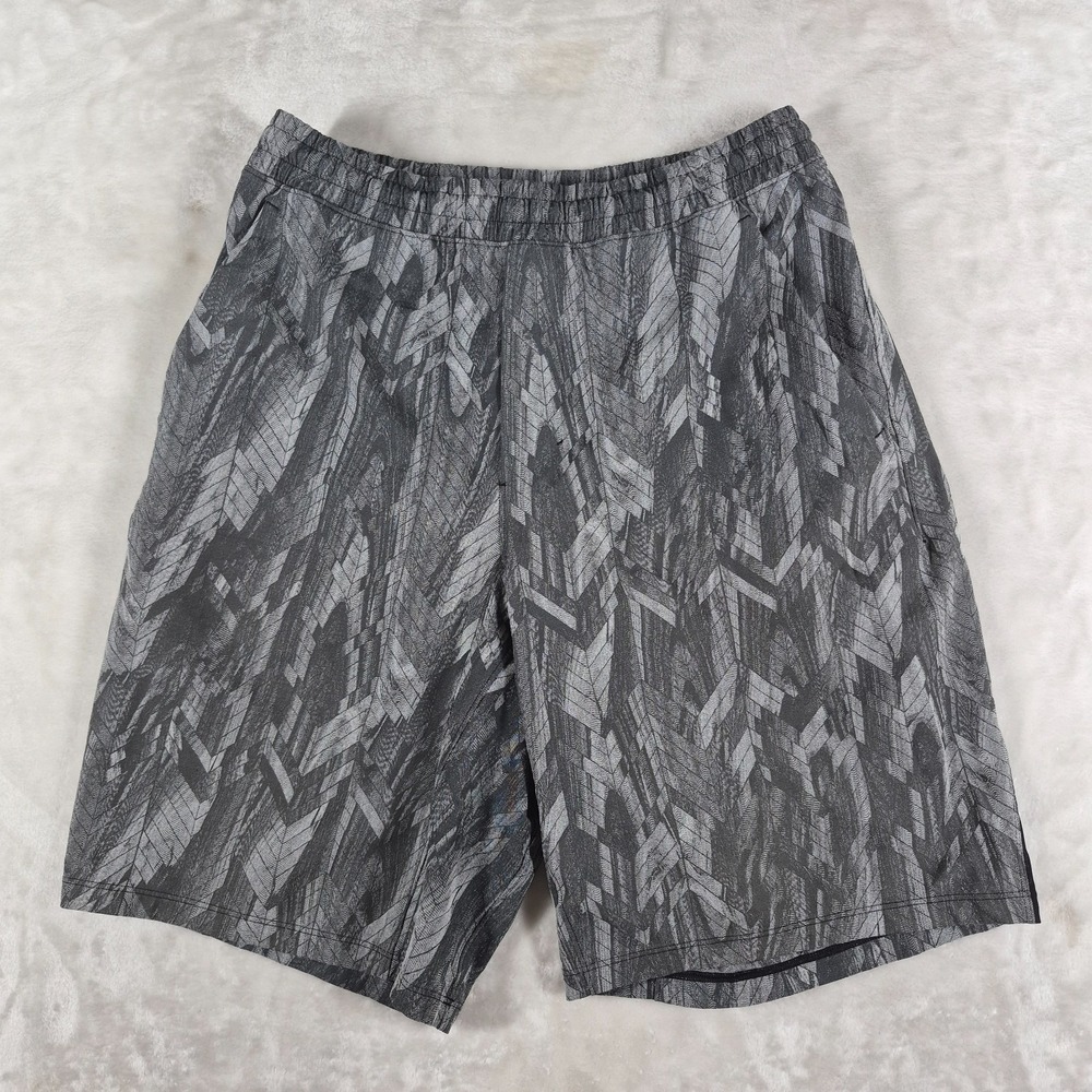 Lululemon‎ Pace Breaker Shorts Men's Small Gray Lined 9" Gym Workout LM7AYZS